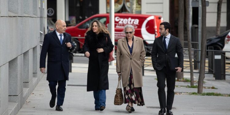 El juez impide preguntar sobre el chalé que disfrutó Ábalos a las empresarias que dicen que llevaron efectivo a Ferraz