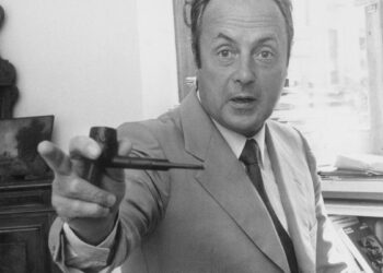 Un puente entre márgenes