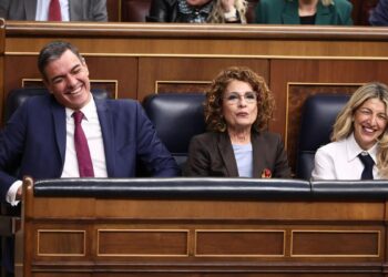 Sumar recuerda al PSOE la ‘obligación’ de presentar Presupuestos mientras Podemos ataca al Gobierno: ‘Es señal de extrema debilidad’