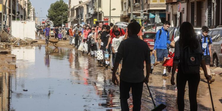 La Universidad de Valencia dice a la jueza que decidió suspender las clases el día previo a la DANA por los avisos de Aemet y Emergencias