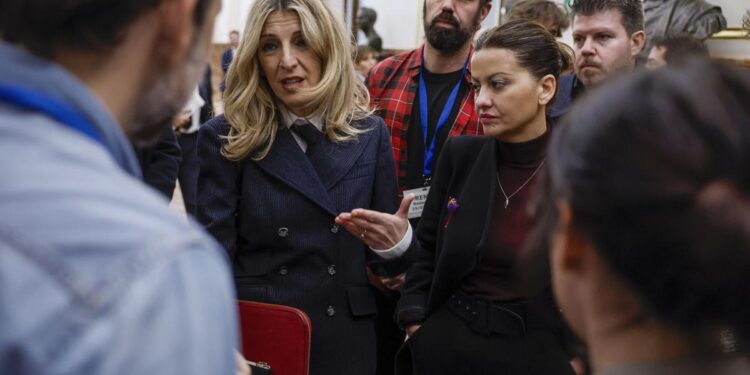 Yolanda Díaz acusa a Montero de intentar ‘bloquear el debate’ de la tributación del SMI con el ‘privilegio’ del veto: ‘Ha fracasado en su política’