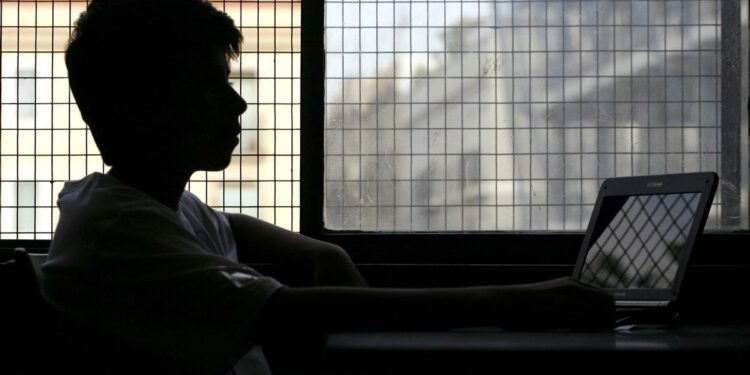 Un 85% de los adolescentes usa la IA al menos una vez a la semana