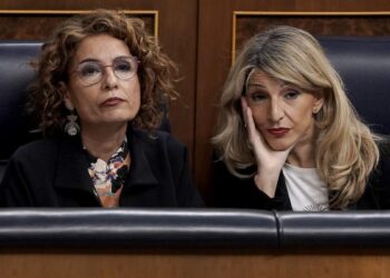 Montero y Díaz mantienen el pulso por la tributación del SMI: Sumar busca tumbar el veto de Hacienda con el PP