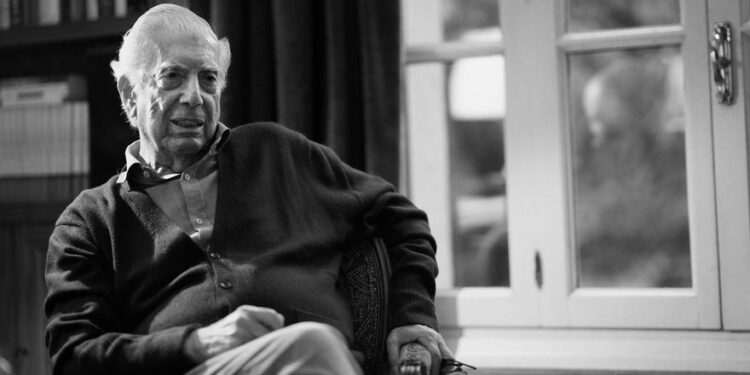 Fallece Mario Vargas Llosa, coloso de la literatura en español