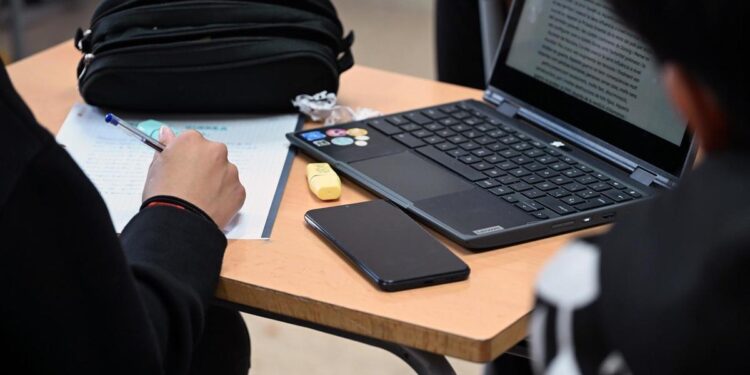 El 60% de los profesores creen que los alumnos se esfuerzan menos por la IA