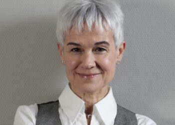 He venido a hablar de mi libro: Nahir Gutiérrez, autora de ‘El cajón de las cosas que no duelen’