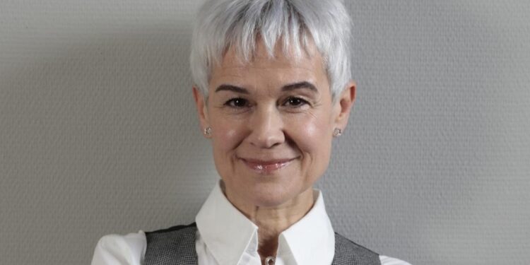 He venido a hablar de mi libro: Nahir Gutiérrez, autora de ‘El cajón de las cosas que no duelen’