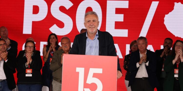 El ministro Ángel Víctor Torres desvela que padece cáncer