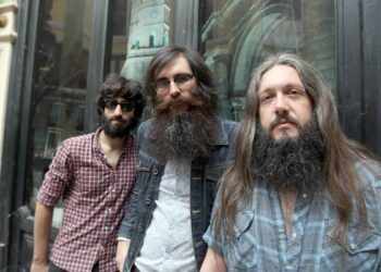 Arizona Baby: ‘Estamos hartos de ver cómo artistas a los que admiramos mueren jóvenes por suicidio o sobredosis’