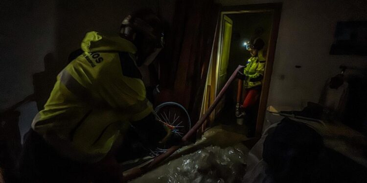 Las fuertes lluvias provocan casi 90 incidencias en la Comunidad de Madrid con Aranjuez como el municipio más afectado