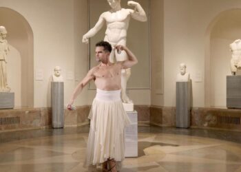 El Prado da vida a la escultura clásica a través de la danza de Antonio Najarro