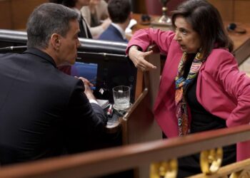 El Gobierno rebaja el envío de tropas a Ucrania a un debate sin concreción ni adhesiones más allá de Francia y Reino Unido