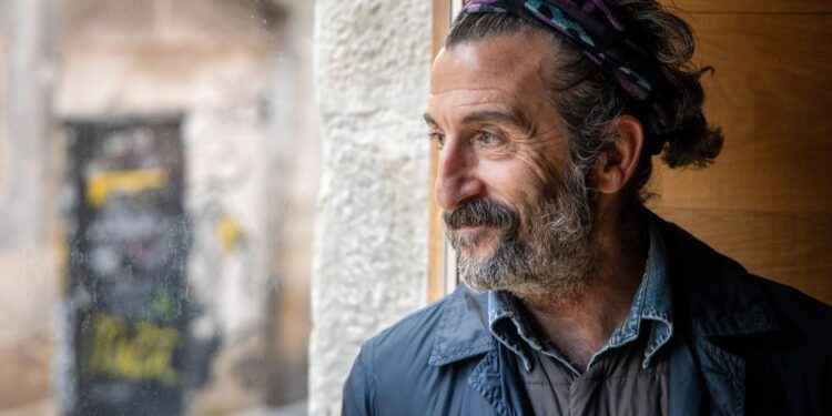 Luis Zahera: ‘Un día un taxista me preguntó si yo era narcotraficante’