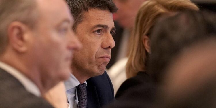 El PP diluirá al máximo el papel de Mazón en el congreso europeo de Valencia