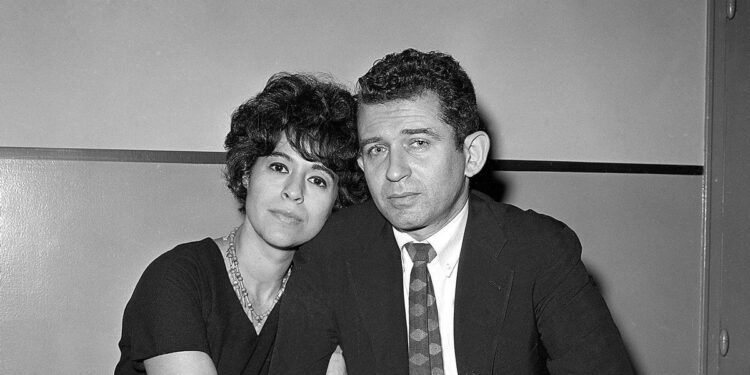 Autores privados de libertad, pero no de creatividad