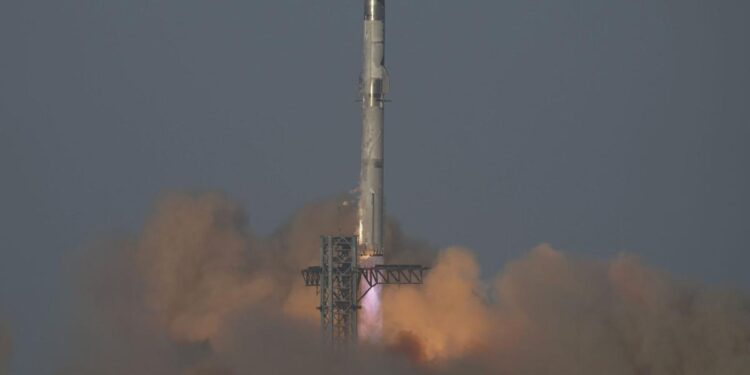 Inicia la cuenta atrás para el despegue de la ‘misión de rescate’ de los astronautas ‘varados’ en el espacio