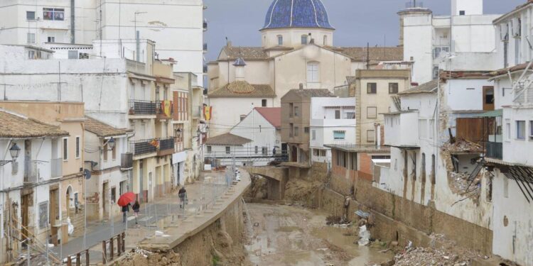 El Gobierno restringirá los permisos para construir en zonas inundables y reforzará lo ya edificado