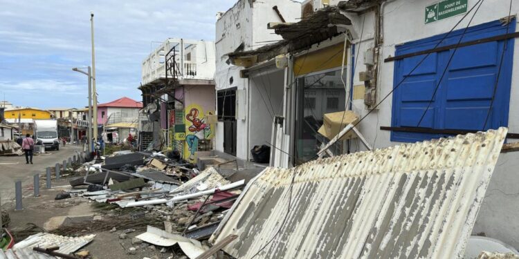 Récord de desplazados climáticos: los desastres naturales de 2024 causan la cifra más alta de migraciones forzadas