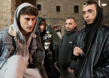 La plaza del Macba más allá del skate: cuando fue la oficina del trap