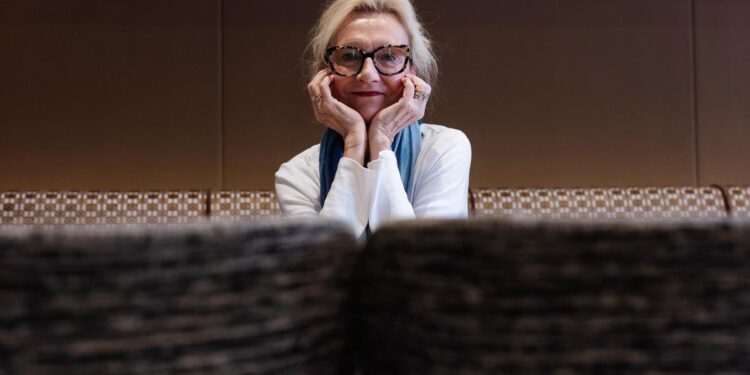 ‘Cuéntamelo todo’, de Elizabeth Strout: la luz de lo ordinario