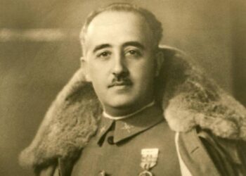 El día que el dictador Francisco Franco cambió la hora en España: una decisión para la historia
