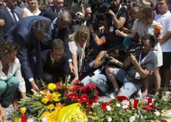 Solo 170 de las 233 víctimas de los atentados del 17-A han cobrado su indemnización a través de la Dirección de Apoyo