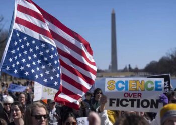 Casi 2.000 científicos punteros lanzan un manifiesto contra el ‘ataque sistemático’ de Trump contra la ciencia