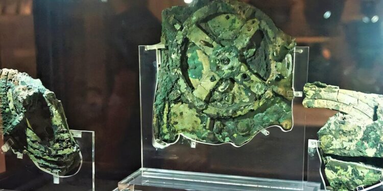 Anticitera: grietas en el engranaje del primer ordenador del mundo