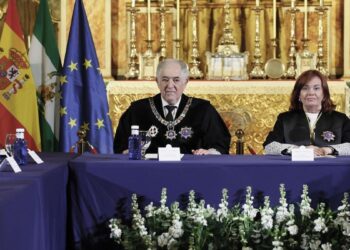 Conde-Pumpido reacciona ante los recursos judiciales a Europa que frenan sentencias del Tribunal Constitucional como la de los ERE