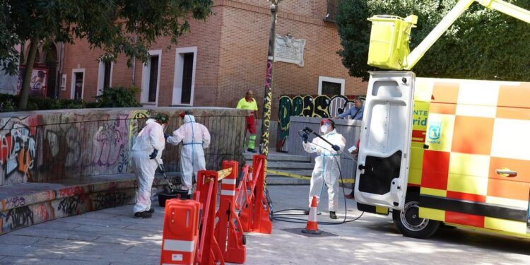 Los trabajadores del SELUR rechazan recoger basuras por considerarlo un ‘boicot’ encubierto de la huelga