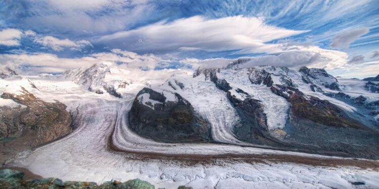 Los glaciares han perdido desde 2000 tanta agua como la que consume la población mundial en 30 años
