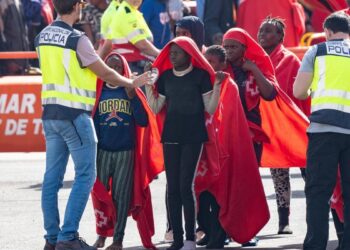 Las autonomías declaran sobreocupación de menores acogidos: Madrid los cifra en 2.442 y Andalucía ya está al 96% de su capacidad