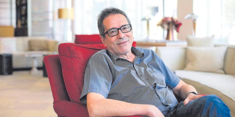 ‘Actos de presencia’, de César Aira: elogio del escritor raro