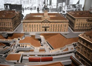 El Ayuntamiento habilita 3.500 nuevas plazas para visitas guiadas a la exposición sobre el Madrid de Antonio Palacios