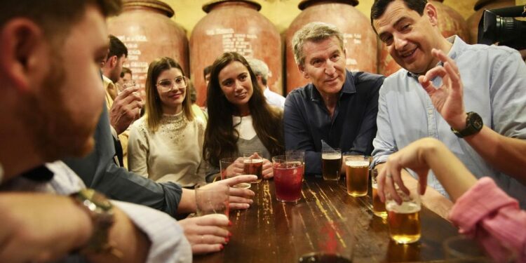 En Sevilla empezó todo… Feijóo se rearma a la espera de otra oportunidad para desalojar a Sánchez