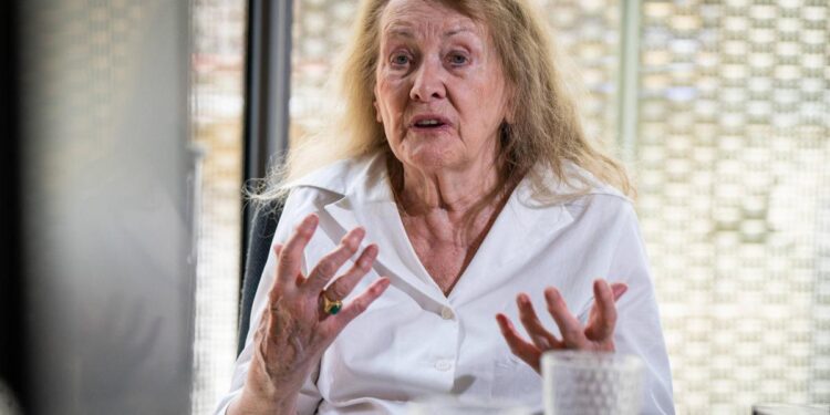 ¿Quién de las dos es la otra?