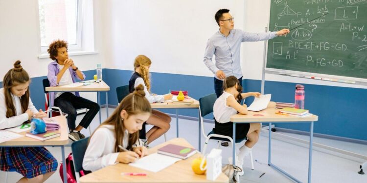 Los sindicatos, contra el calendario escolar 2025/26 por ‘la ampliación de días lectivos’