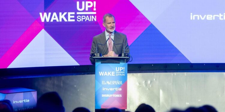 El Rey ve ‘inaplazable’ el debate sobre el refuerzo de la seguridad y la defensa y apela al consenso