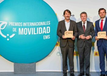 Alsa y Redexis reciben el Premio Internacional de Movilidad 2025