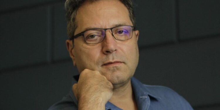 ‘El coleccionista de cabezas’, de Reinaldo Laddaga: todo Warhol