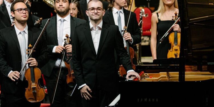 Así es la vida de un pianista de Alcalá en Nueva York: Pelayo Ciria brilla en la Gran Manzana