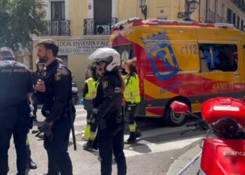 Herido grave un joven tras sufrir una agresión con arma blanca en el cuello en Madrid
