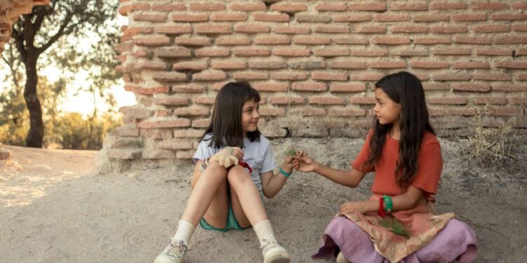 El Madrid de los 80 que retrata ‘La niña de la cabra’, una película sobre la amistad que se puede ver este domingo en Cineteca