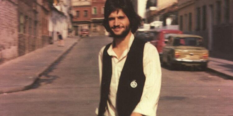 Puente de Vallecas honrará la memoria de Vicente Cuervo, víctima del terrorismo de extrema derecha en la Transición