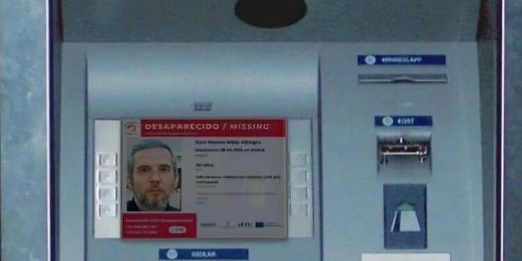 Activan la red nacional de cajeros automáticos para difundir la alerta de un hombre desaparecido en Madrid