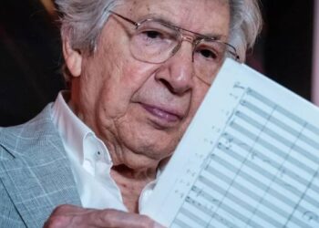 Así se forjó la leyenda del compositor Manuel Alejandro: de tocar en bares de mala fama a ser el padrino de Alejandro Sanz