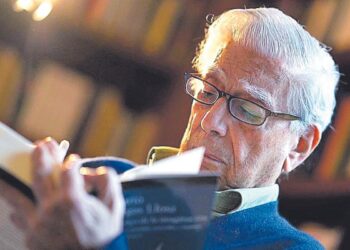 Madrid concede su Medalla Internacional de las Artes a Mario Vargas Llosa con carácter honorífico y a título póstumo