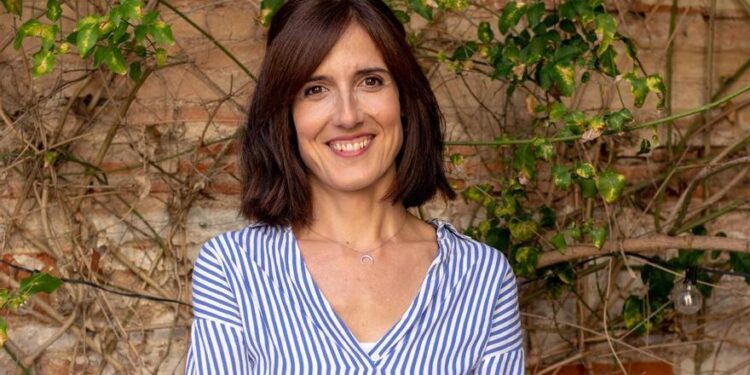 Mireia Velasco, dietista integrativa: ‘El SIBO ha existido siempre, pero ahora es más fácil diagnosticarlo’