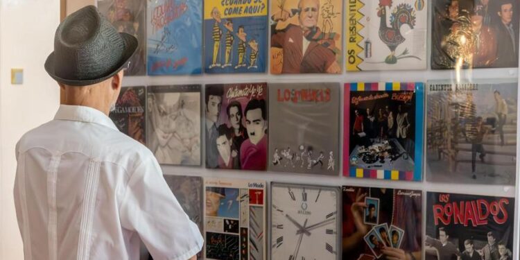 Revivir La Movida madrileña desde dentro: ‘No ha habido otro movimiento que aglutine tantas disciplinas’