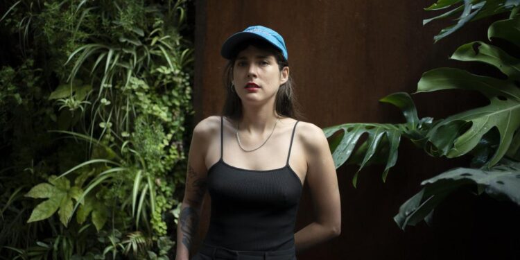 ‘La próxima vez que te vea, te mato’, de Paulina Flores: Madame Bovary ya no vive aquí